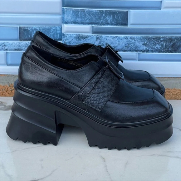 JADYROSE | BLACK MATTE LEATHER CHUNKY HEEL LOAFER SIZE 38/8 - Picture 3 of 14